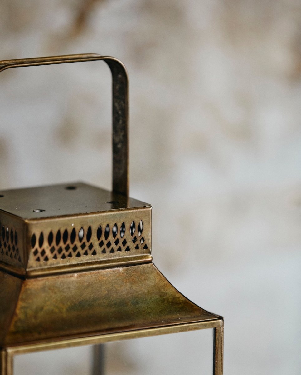 ANTIQUE lantern in iron - h30 cm - gold finish