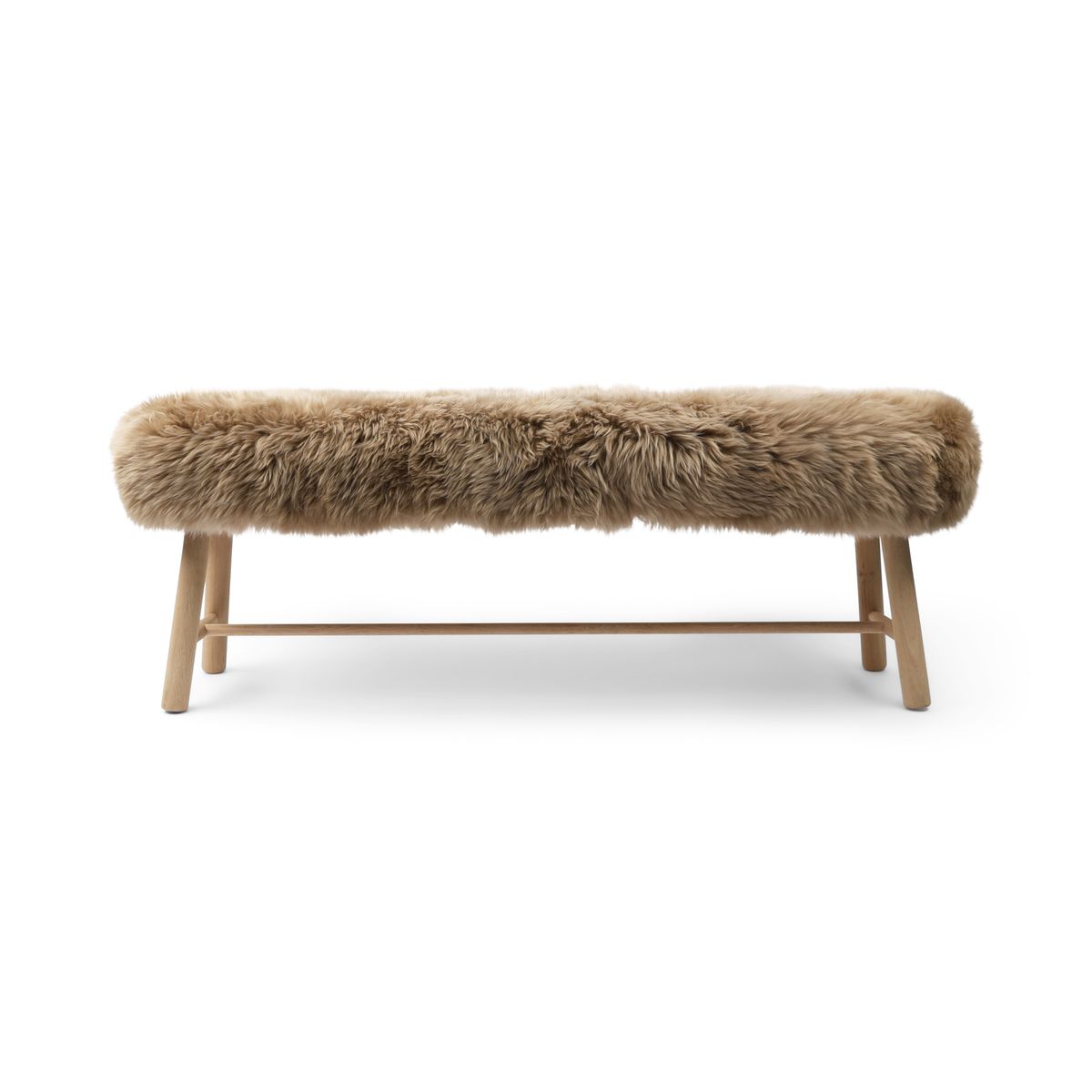 Bench with lambskin | Oak tree
