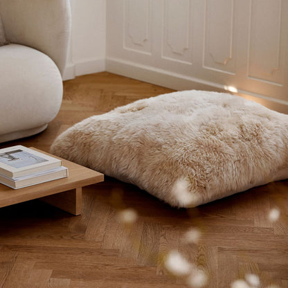 Maxi Float Pillow | Long-haired | New Zealand | 90x90 cm