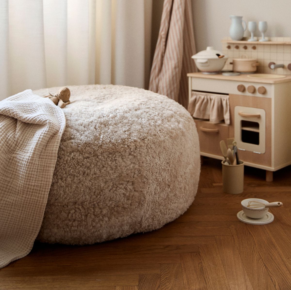 Beanbag chair | Short-haired | New Zealand | D75xH28 cm