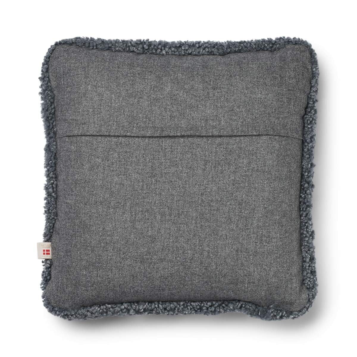 Classic Collection | Double -sided pillow | Short Hair | 52x52 cm