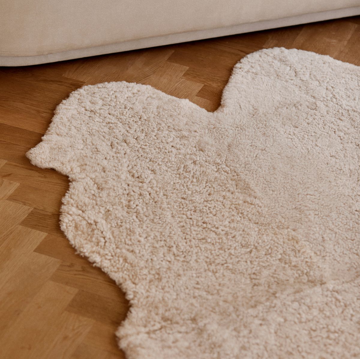 Lambskin rug | Short-haired | New Zealand | 180x110 cm
