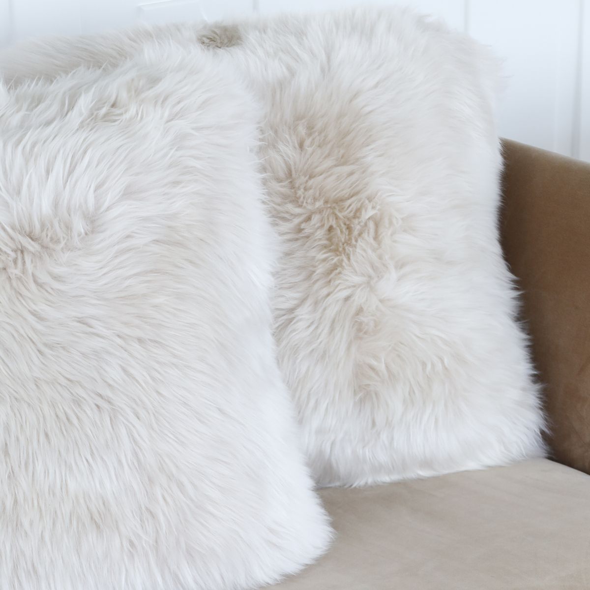 Lambskin cushion | Long-haired | New Zealand | Ladder back | 50x50 cm