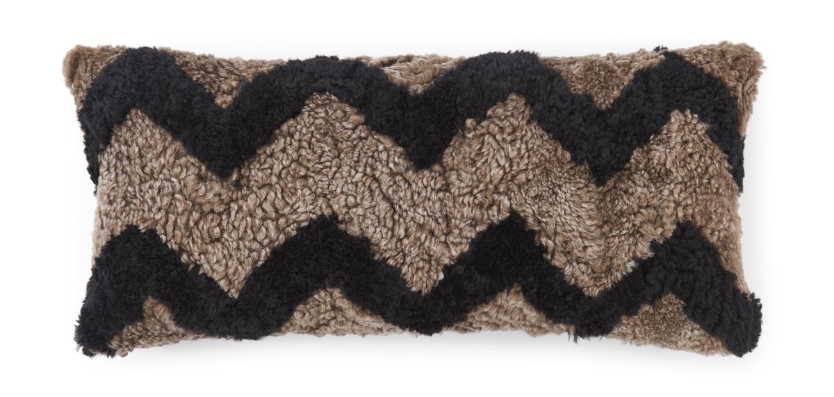 Zigzag lambskin cushion | Short-haired | New Zealand | Double sided