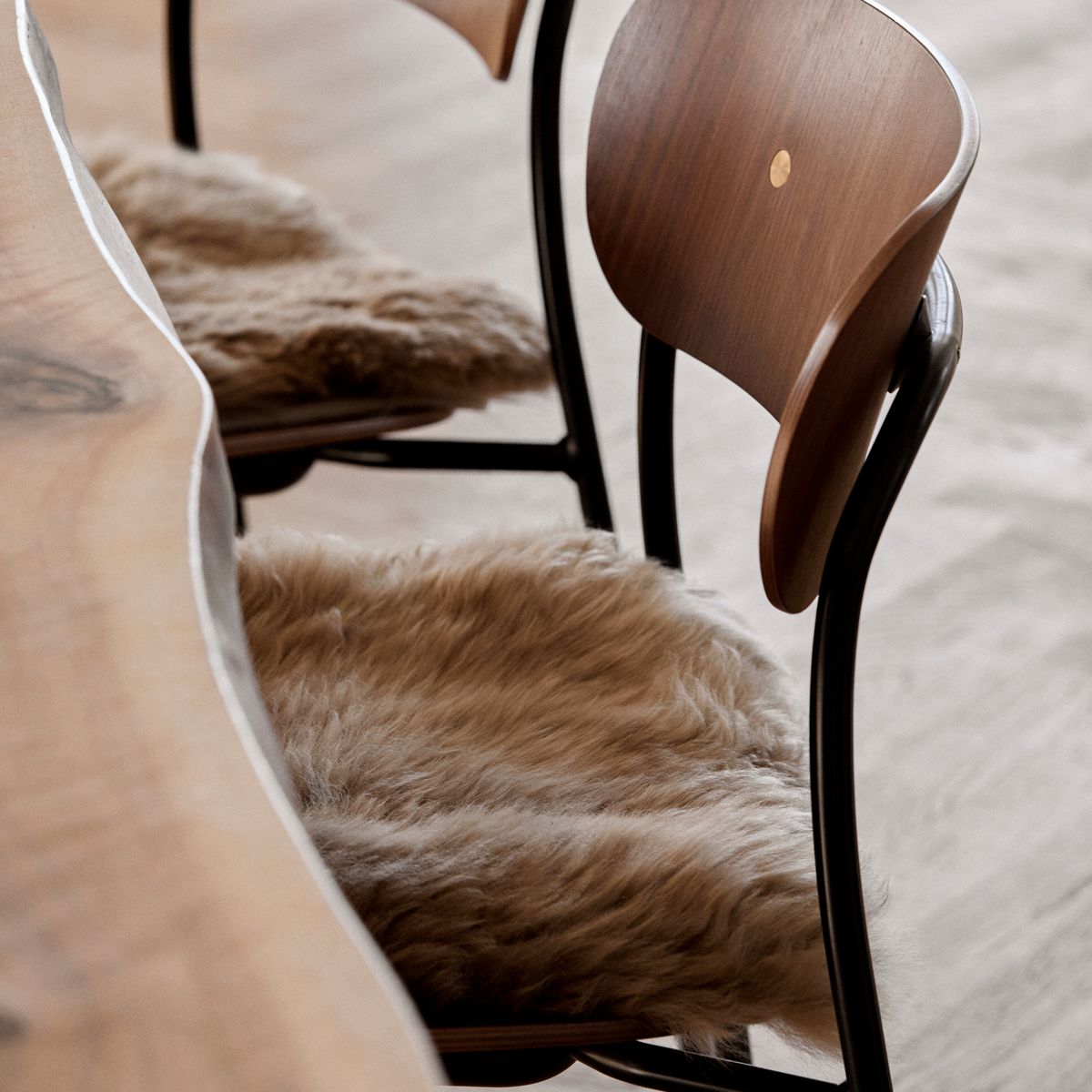 Zero Waste Seat Cushion | Long-haired | New Zealand | 35x35 cm