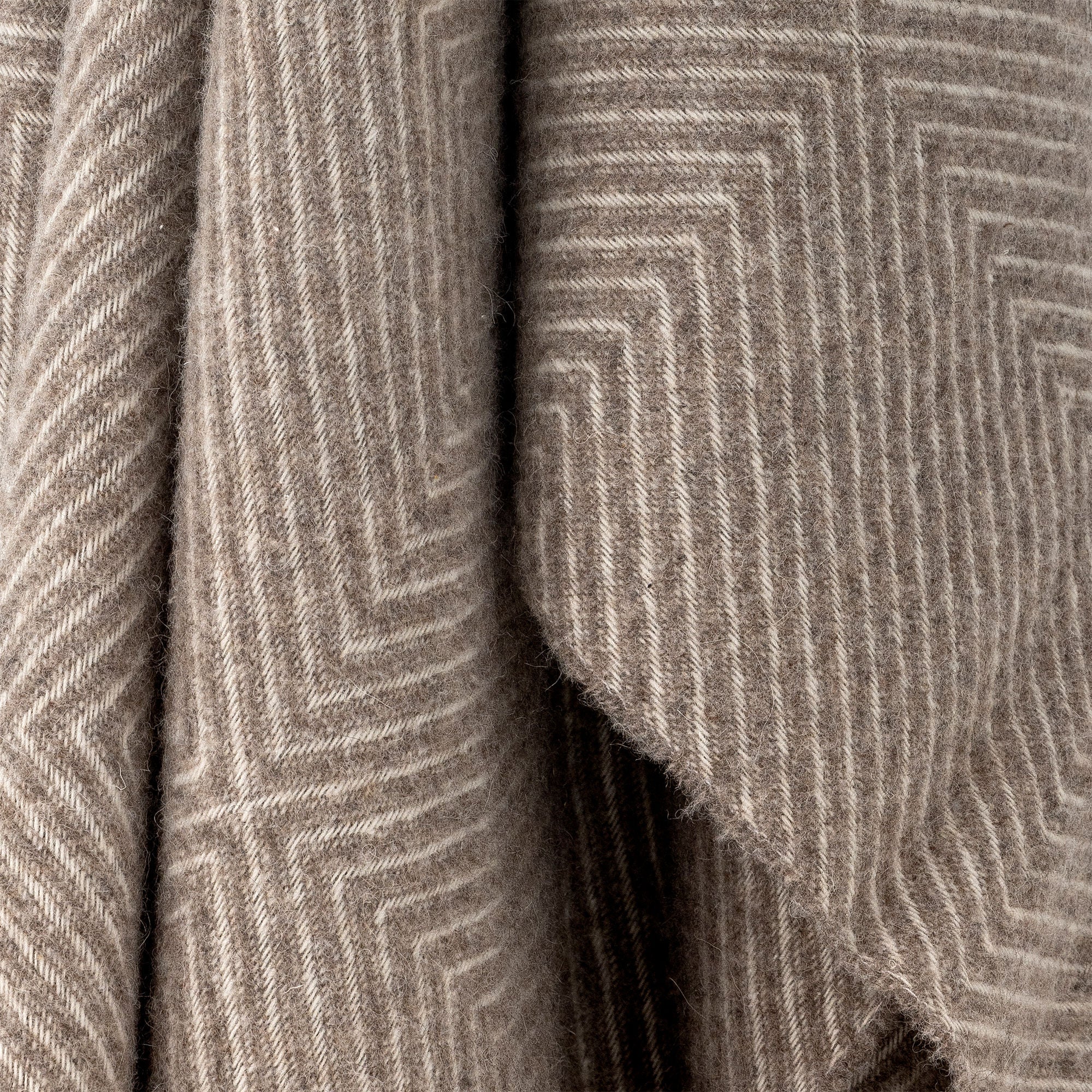 Bloomingville Hoshi Plaid, Brown, Merino wool