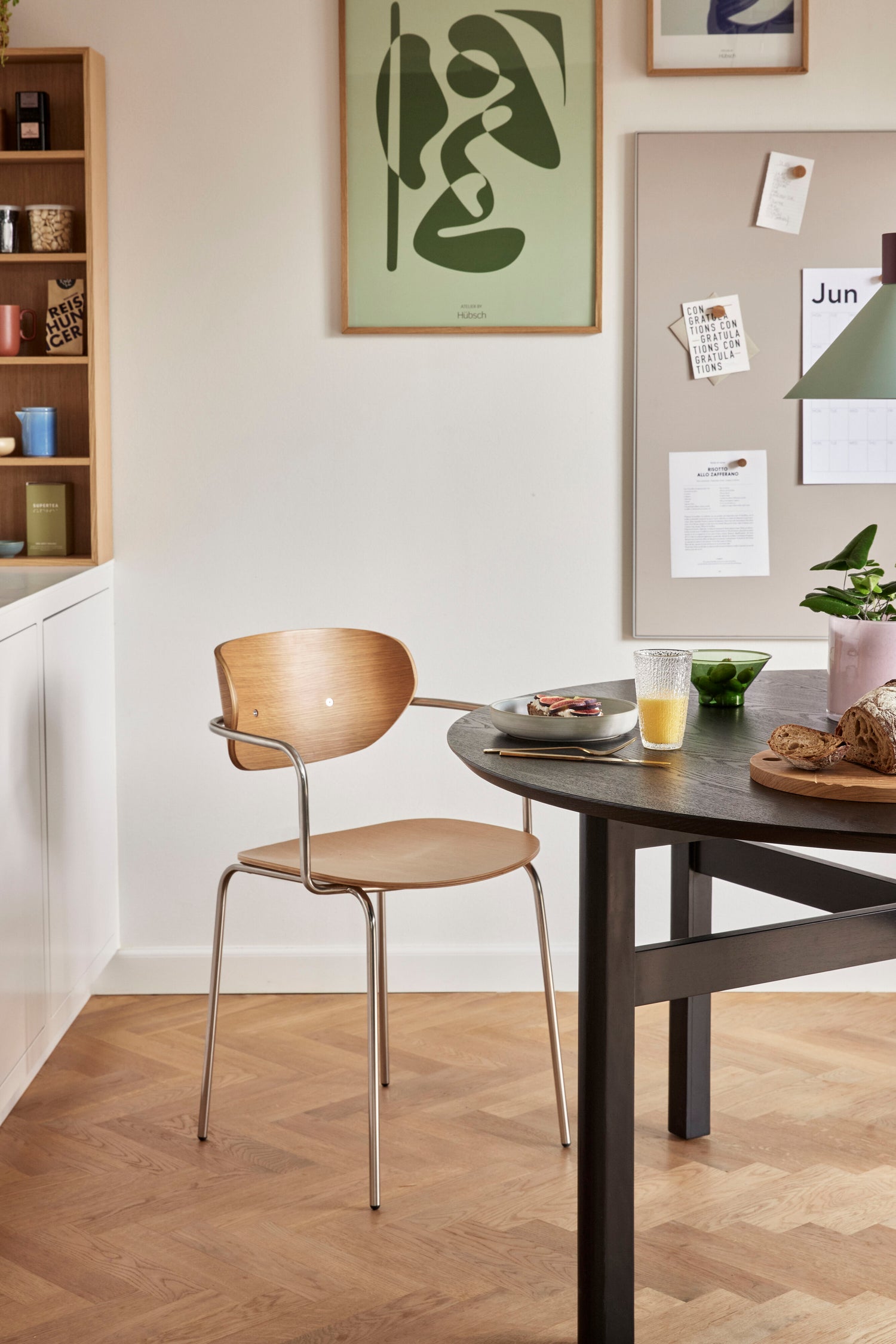 Fjord Dining Table Large Black - Ø140xH74cm