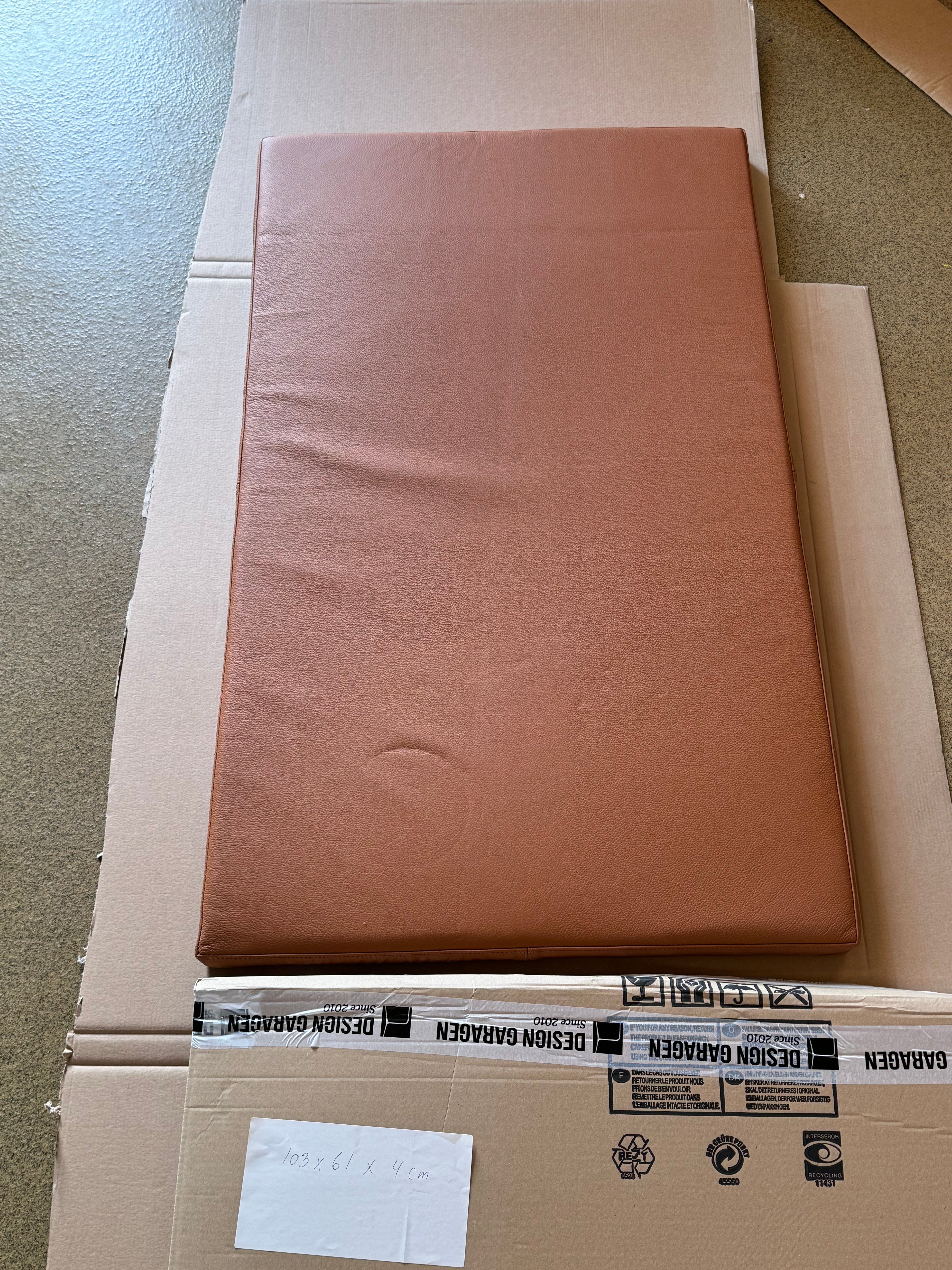 Cognac leather cushion 103x61x4 cm