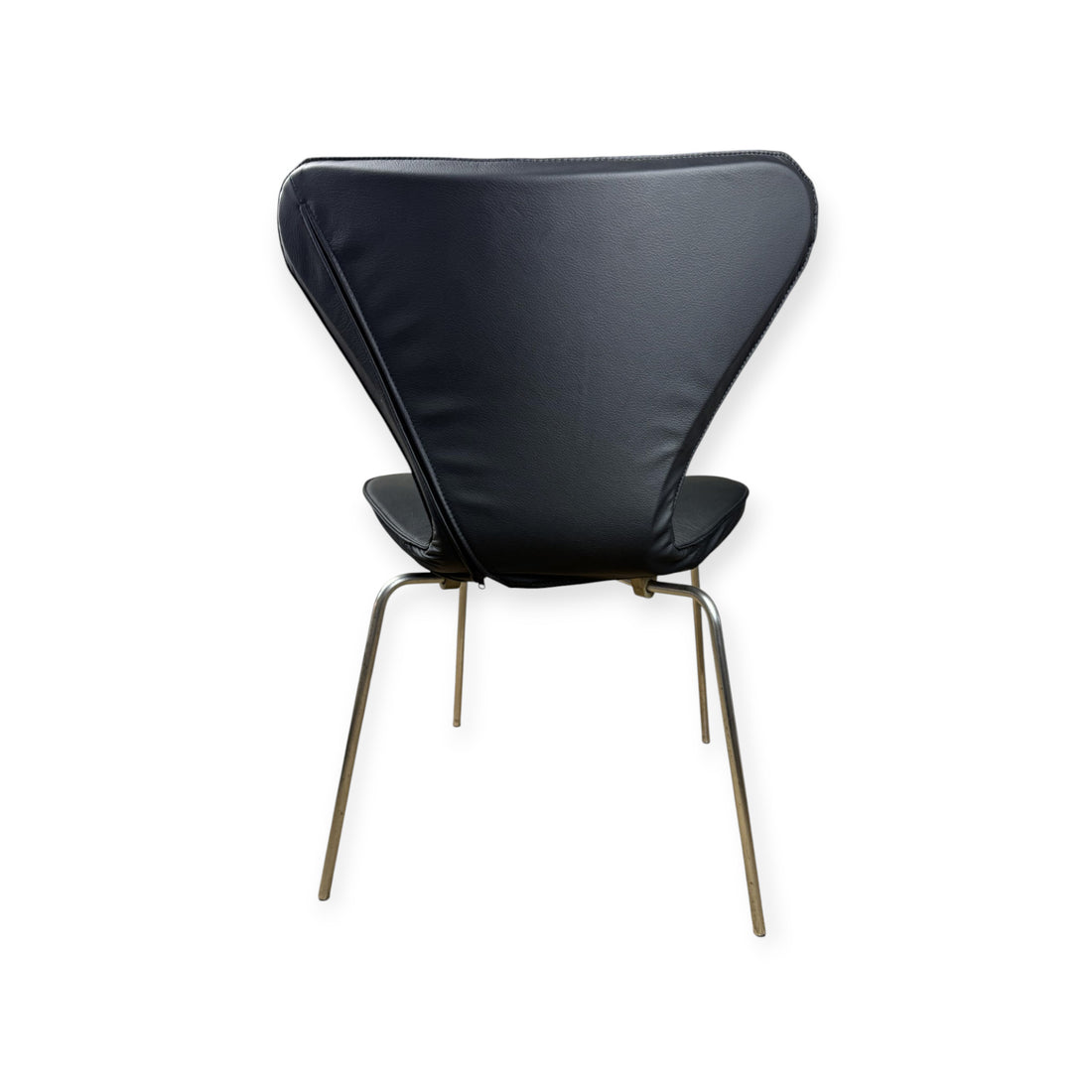 Full cover for Arne Jacobsen 3107 chair in black leather