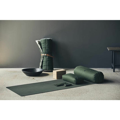 Nordal Yin Yoga had to with leather strap - 65x195 cm - dark green