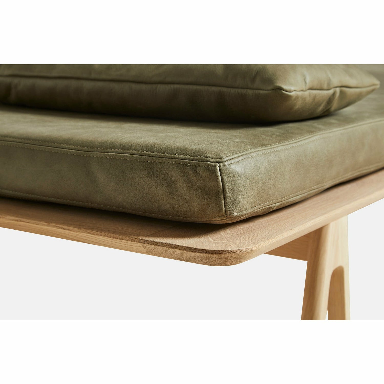 Woud - Level Daybed - Moss Green/Black 190x76.50x41 cm