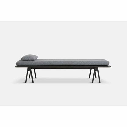 WOUD - Level daybed - Grey bouclé/black 190x76,50x41 cm - WOUD - DesignGaragen.dk