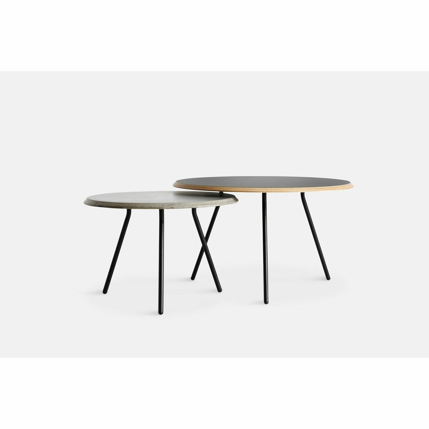 WOUD -  Soround coffee table - Black (Ø75xH40,50)