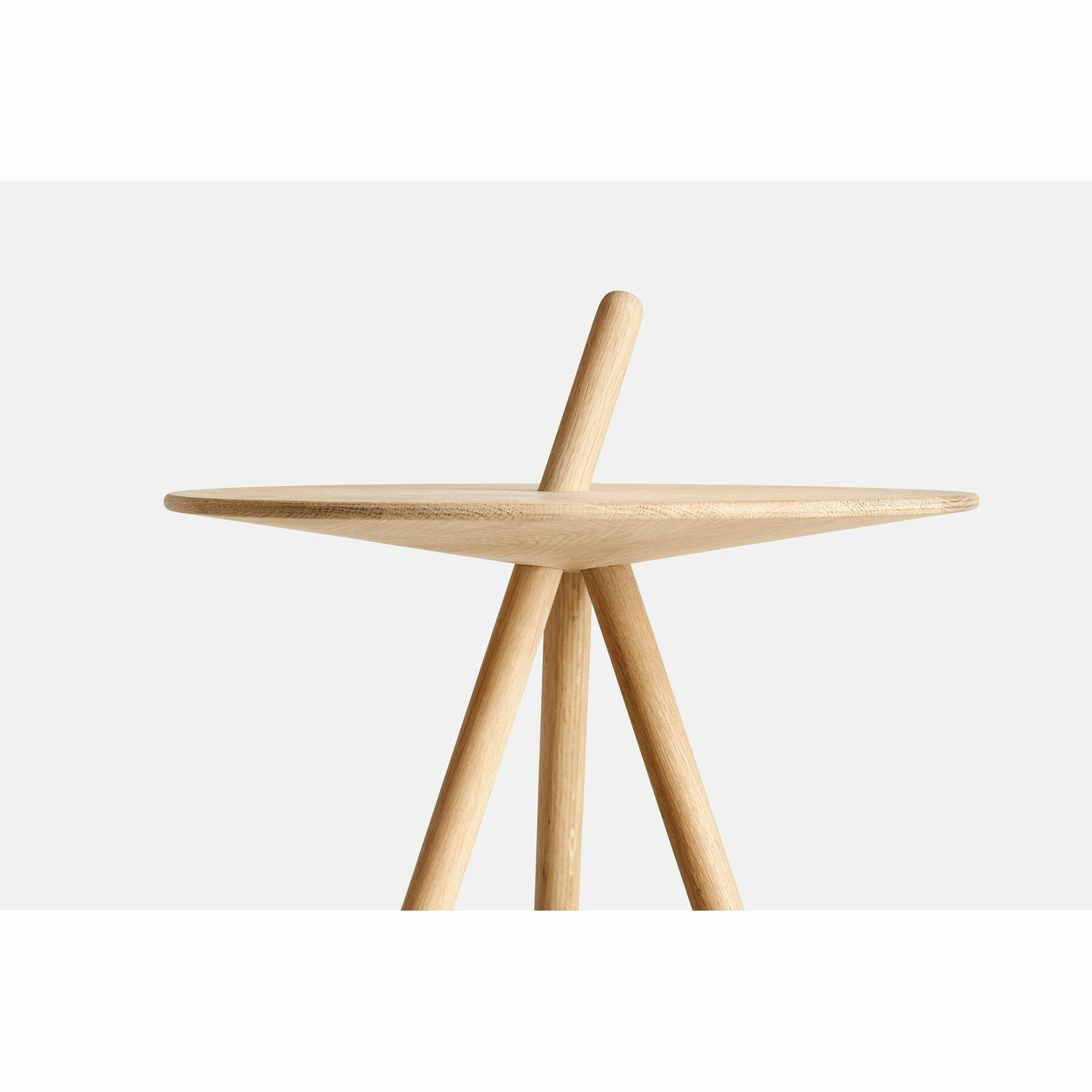 WOUD -  Come Here side table - White pigmented oak