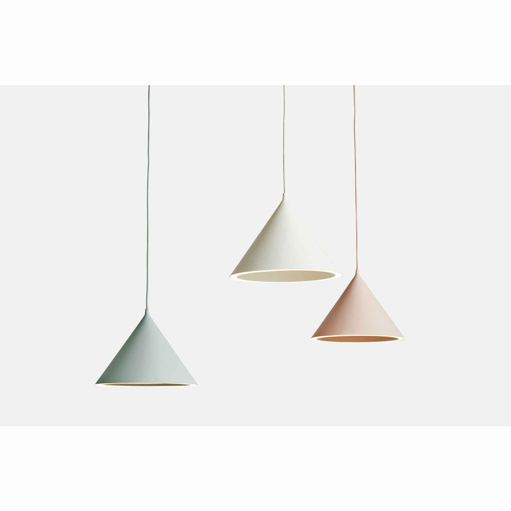 WOUD - Annular pendant (Small) - White - WOUD - DesignGaragen.dk