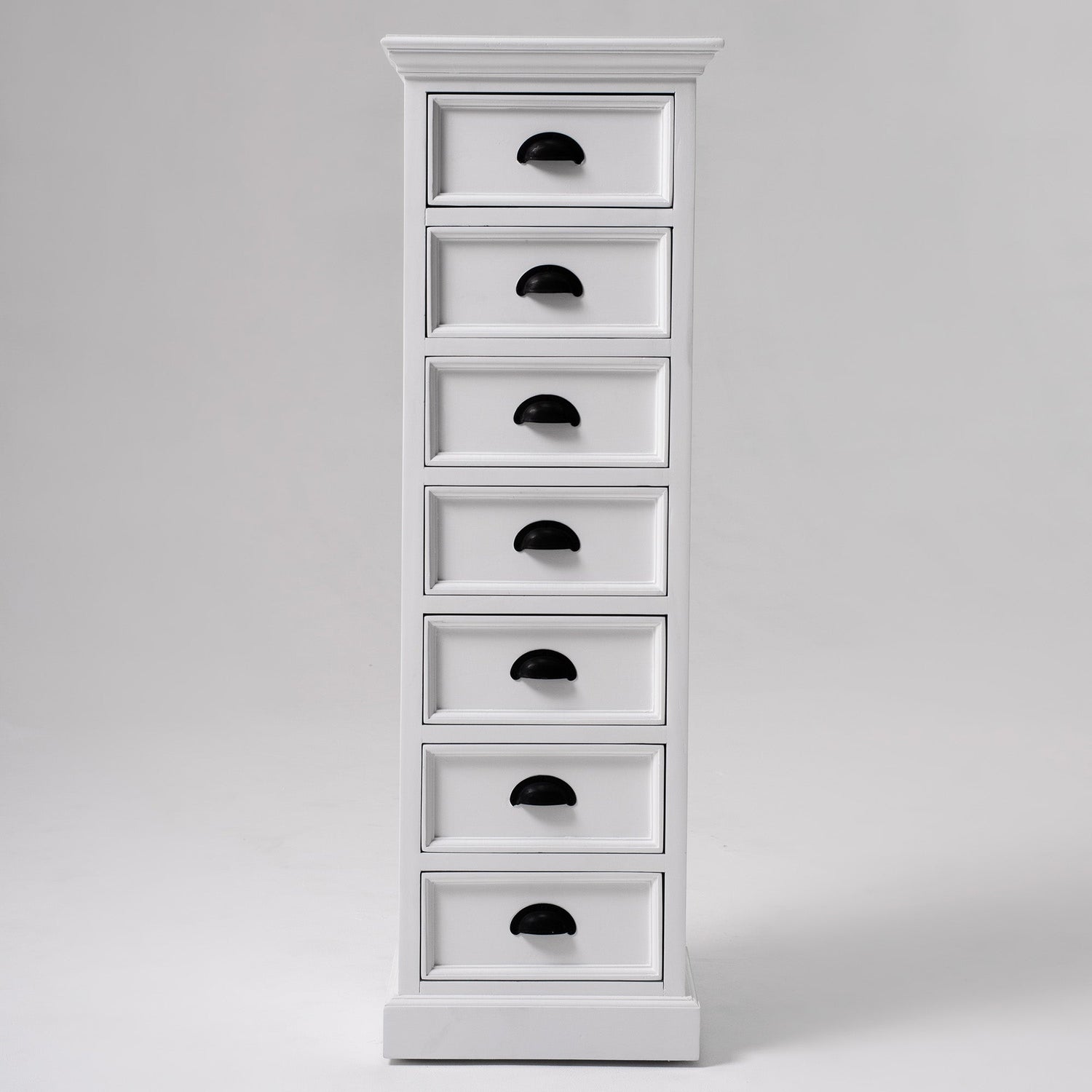 Halifax Høj kommode med 7 skuffer - NovaSolo - DesignGaragen.dk