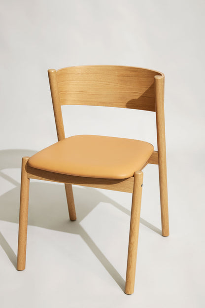 Hübsch oblique dining chair seat nature