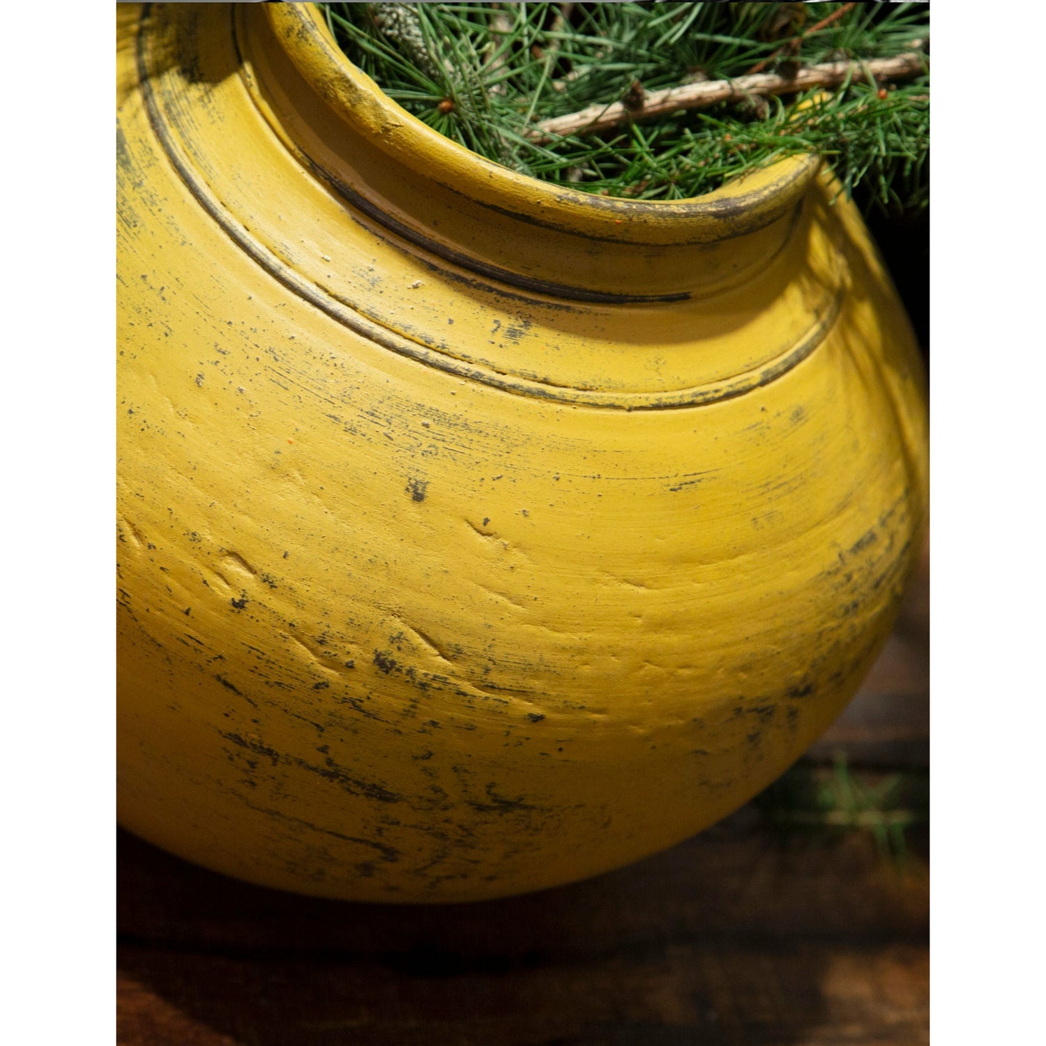 Sjælsø Nordic handmade clay pot, yellow