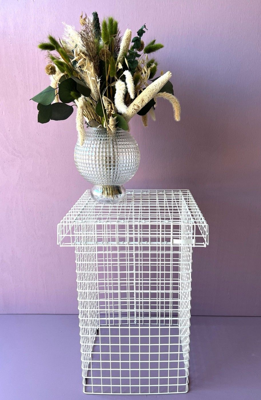 Kalager Design Wire Stool, White