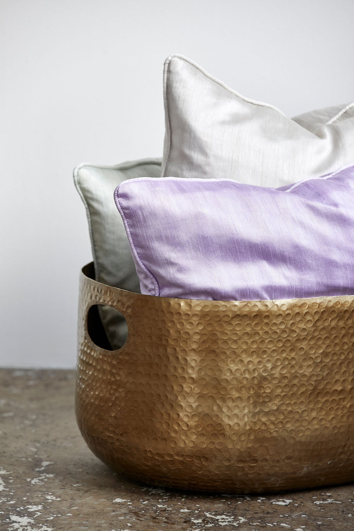 Laika basket in aluminum - Large - Ø60 cm - gold finish