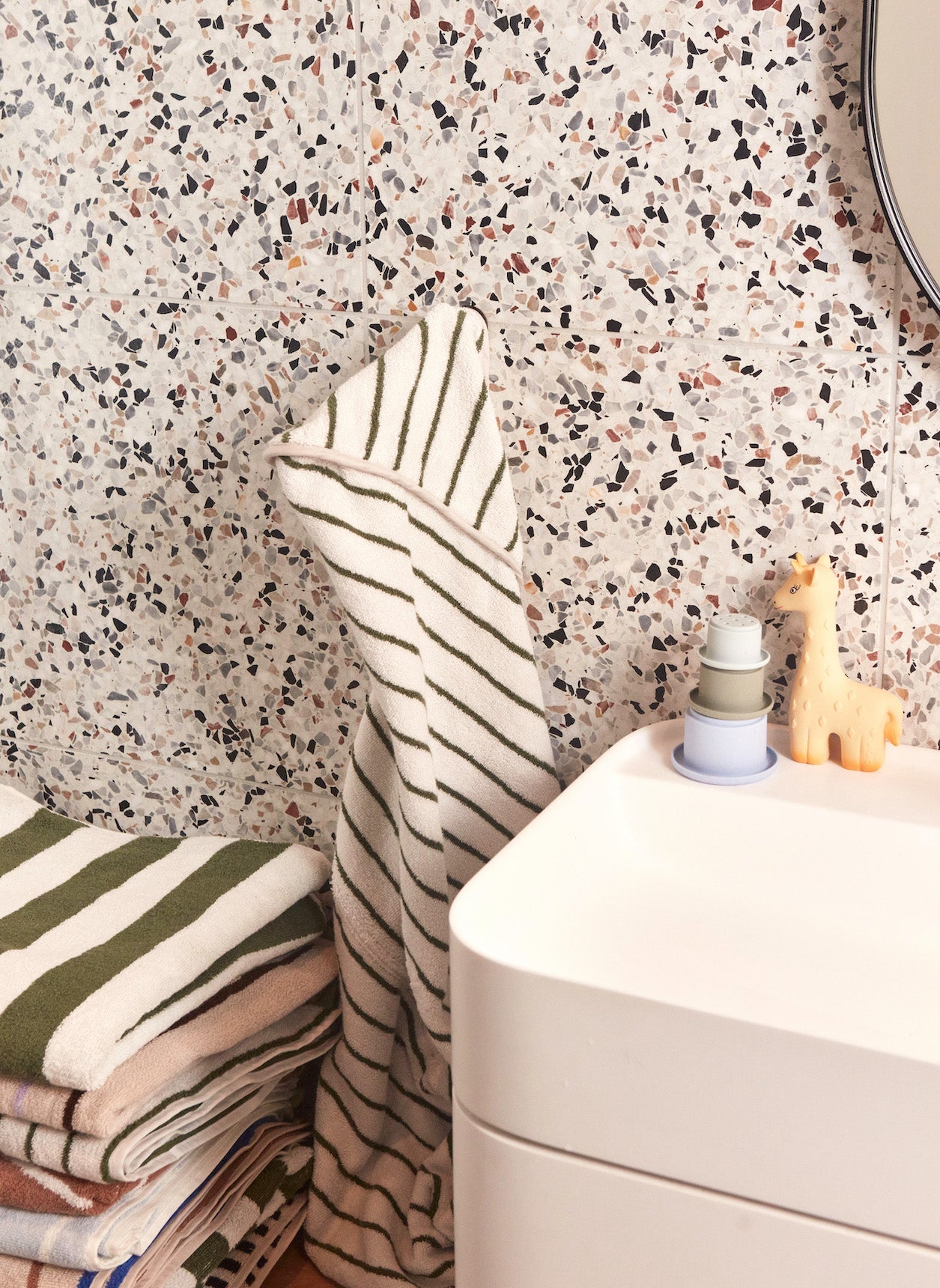 OYOY MINI RAITA towel with hood