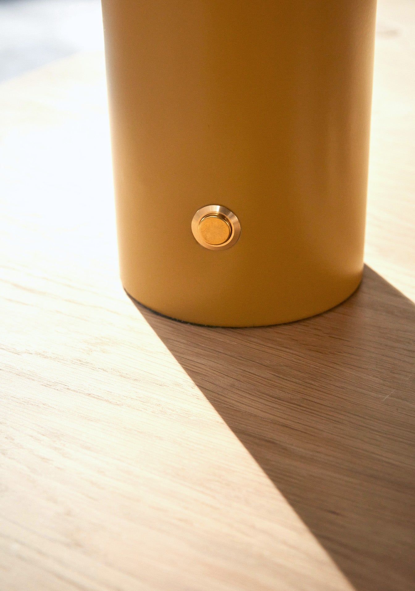 OYOY LIVING HATTO TABLE LAMP (EU)