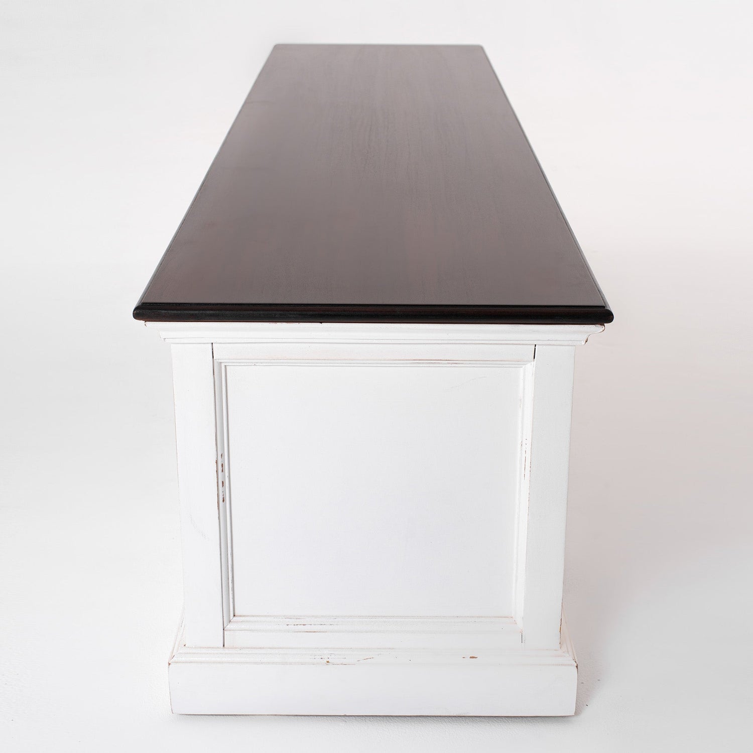 Halifax accent TV table with 4 drawers