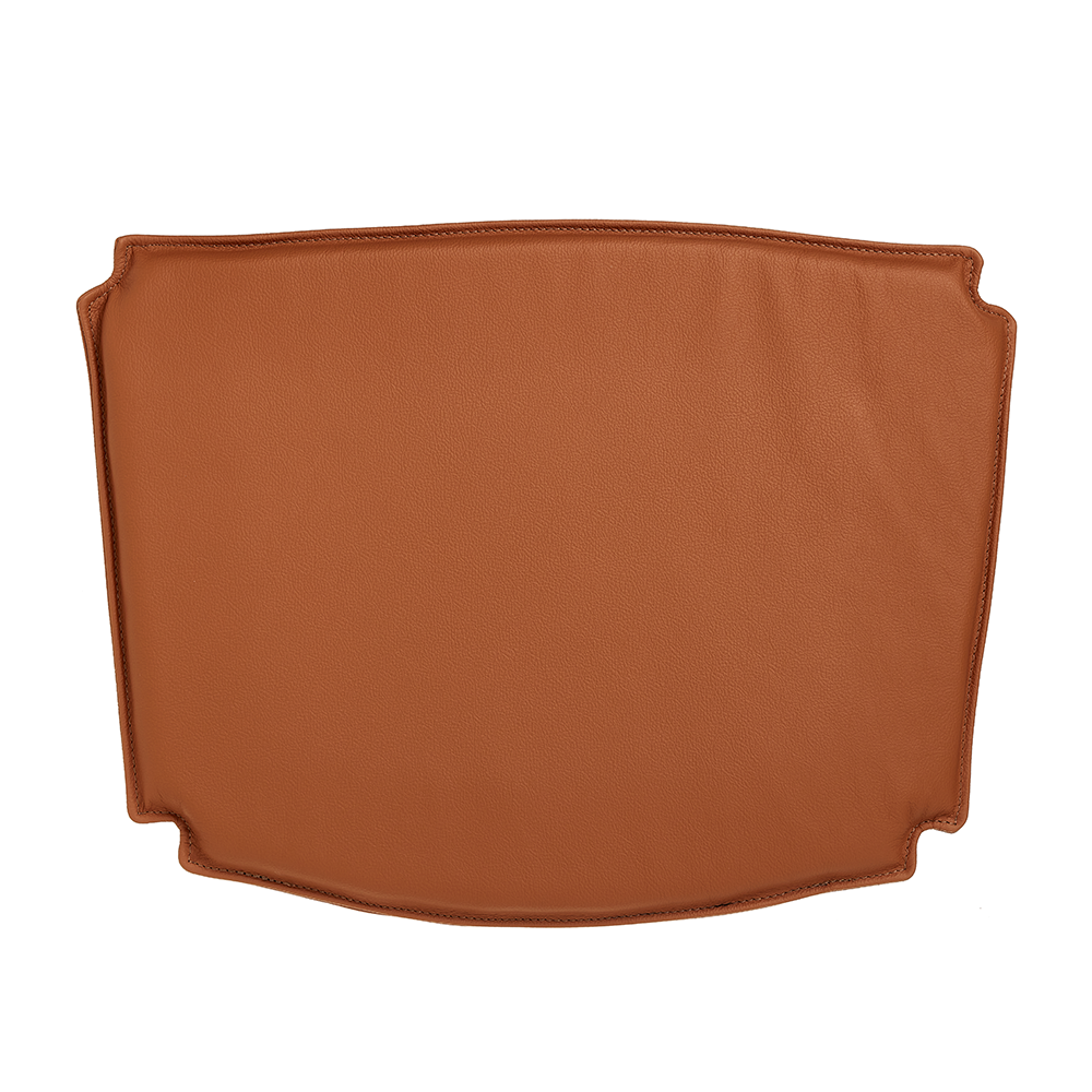 Læderhynde til Hans J. Wegner PP205 stolen i cognac læder - Hynder til Hans J. Wegner PP205 stolen - DesignGaragen.dk