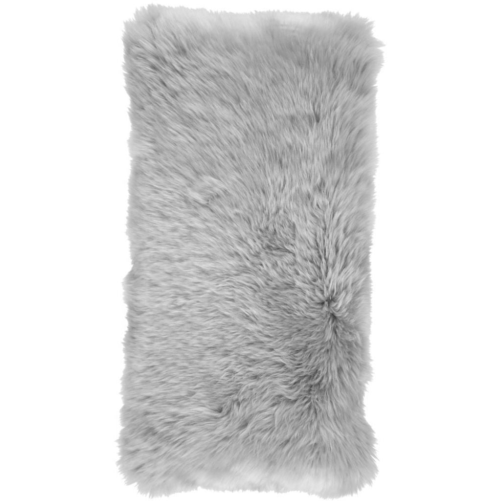 Pillow | Lambskin | Long -haired | New Zealand | 28x56 cm.