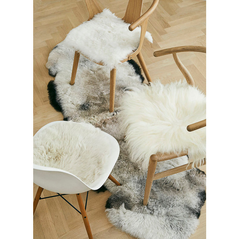 Seat cushion | Lambskin | Iceland | 40x40 cm.