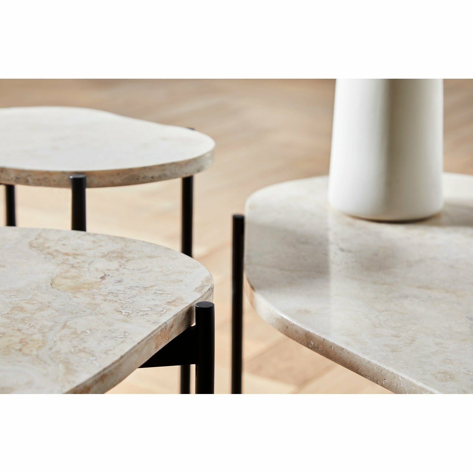 WOUD -  La Terra occasional table (Large) - Ivory