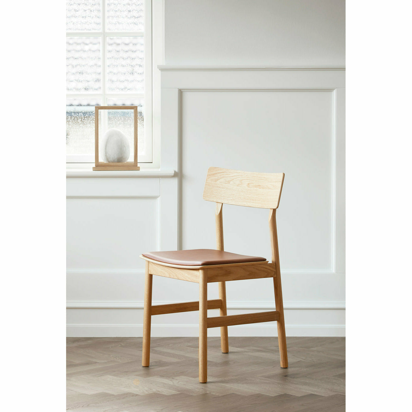 WOUD -  Pause dining chair 2.0 - Oiled oak
