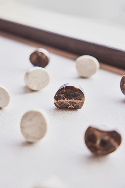 OYOY LIVING SAVI Marble Knake No. 1