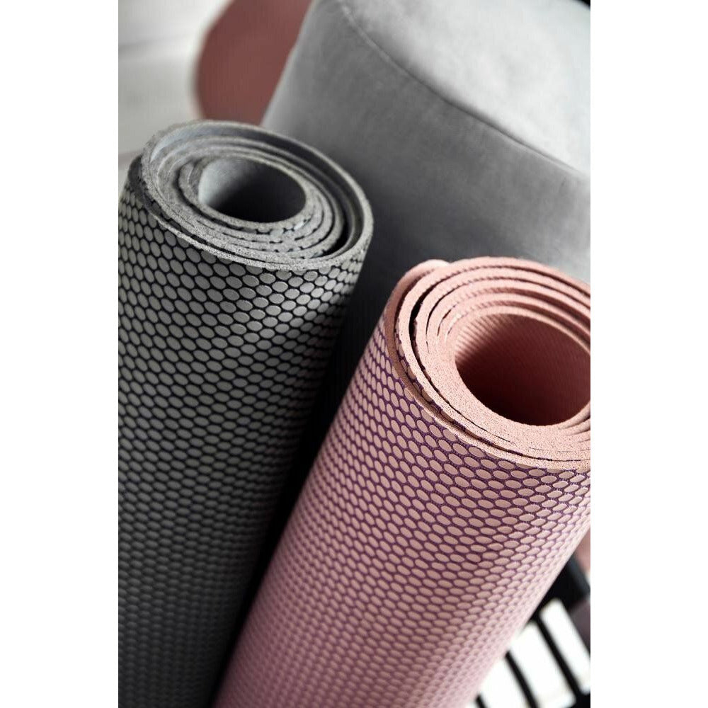 Nordal YOGA mat in natural rubber - 60x173 cm - pink