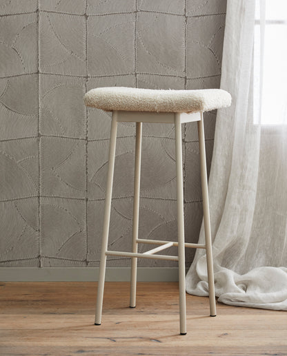 Zala bar stool with imitation lambskin - beige
